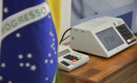 Candidatos políticos são obrigados a contratar contador