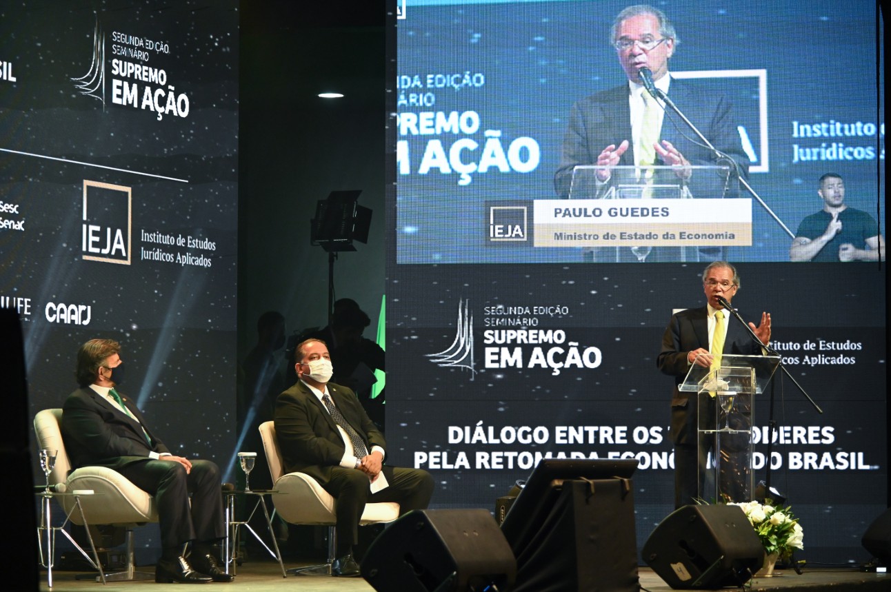 Paulo Guedes destacou a cooperação para a manutenção de empregos e sobrevivência das empresas