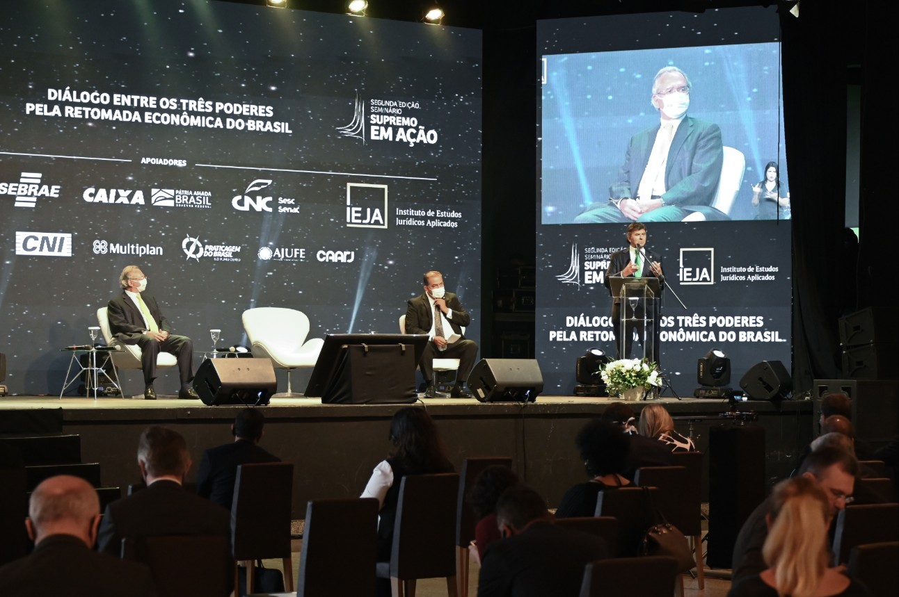 Luiz Fux apontou a colaboração do STF para o enfrentamento da crise