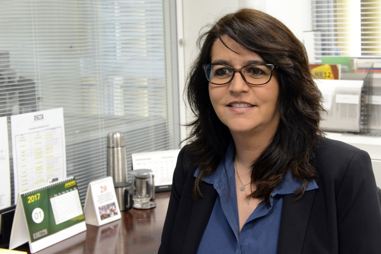 Sylvia Lorena, gerente-executiva de Relações do Trabalho da CNI, afirma que as modificações sinalizam continuidade para modernização das demais NRs