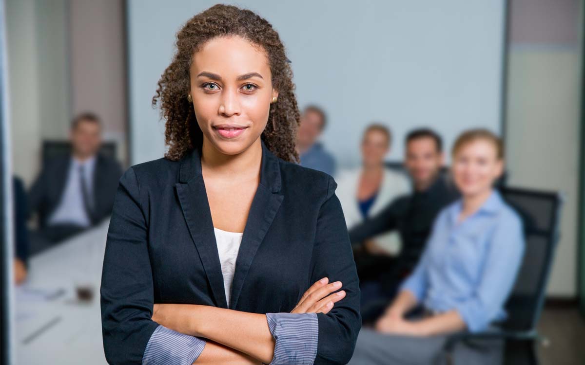 Imagem por @katemangostar / freepik