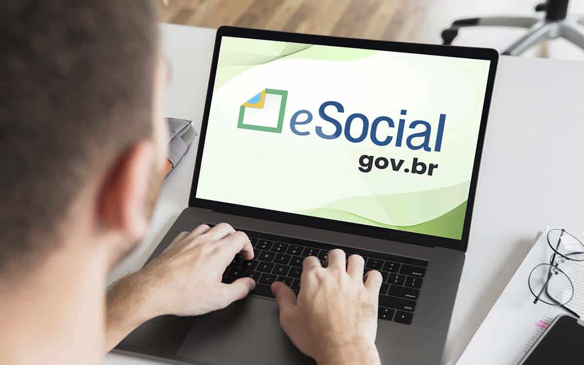 Imagem por @rawpixel.com / @freepik / freepik / editado por Jornal Contábil