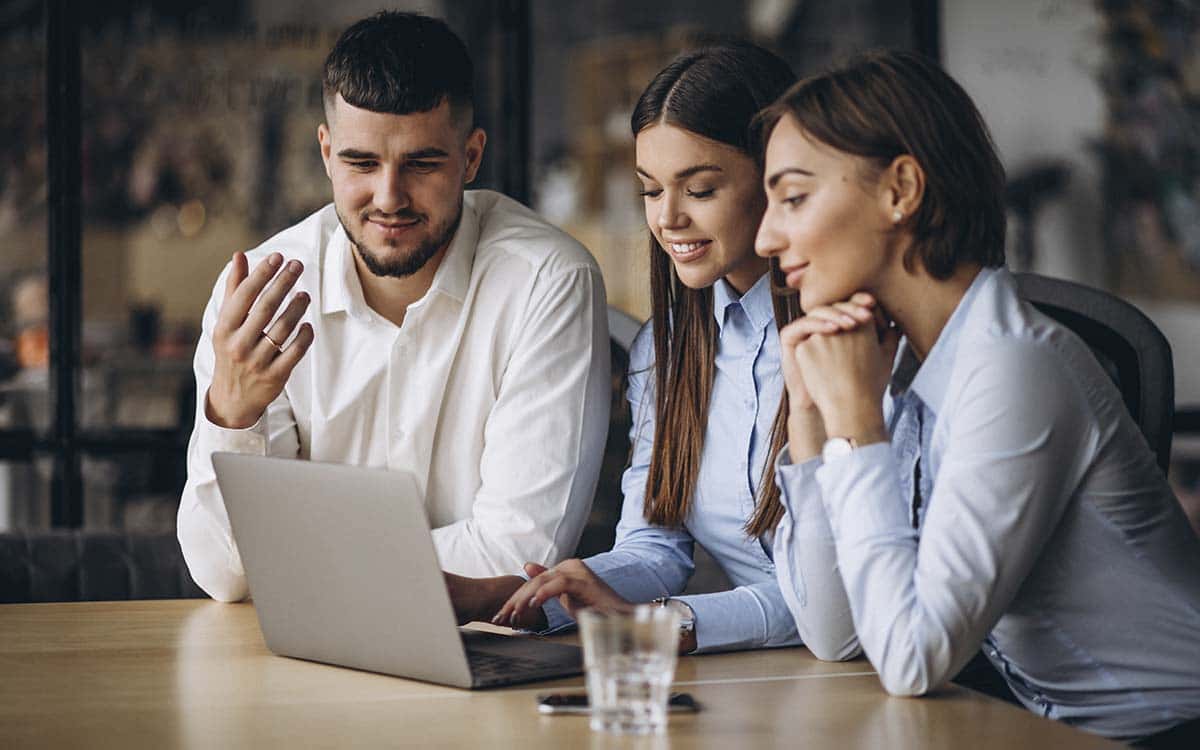 Imagem por @senivpetro / freepik