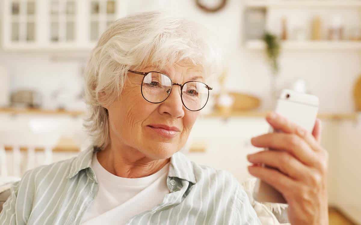 Imagem por @shurkin_son / freepik