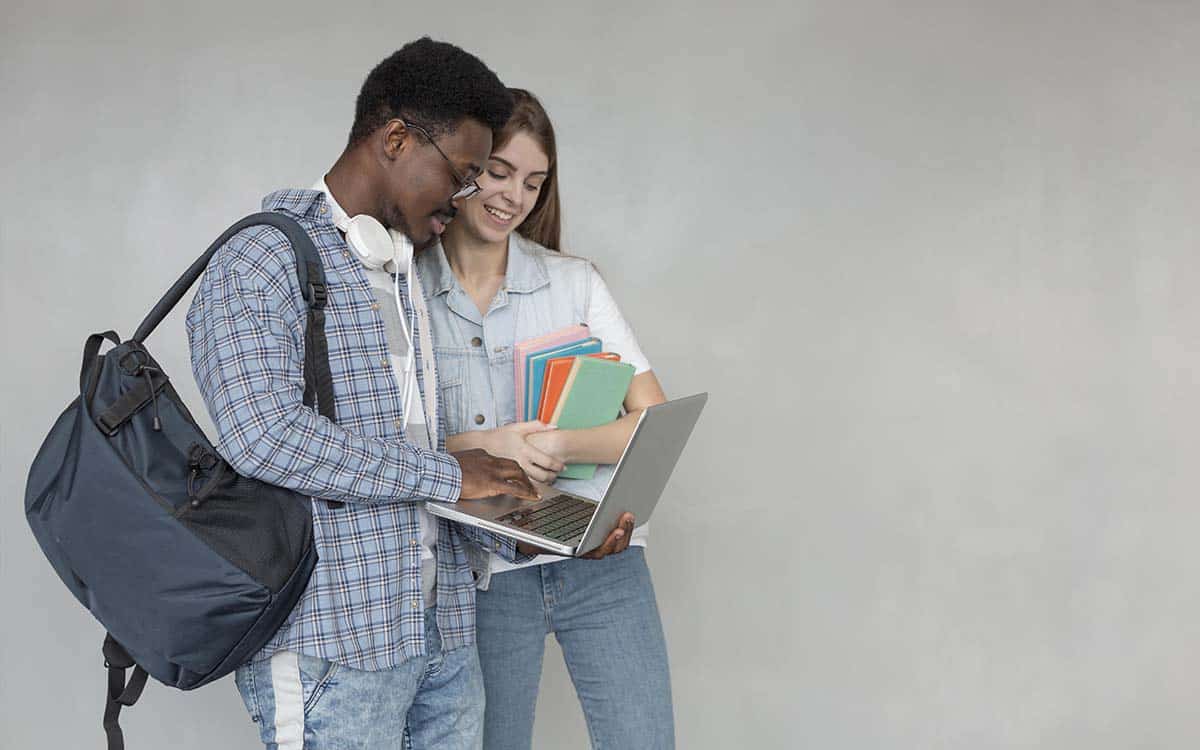 Imagem por @freepik / freepik