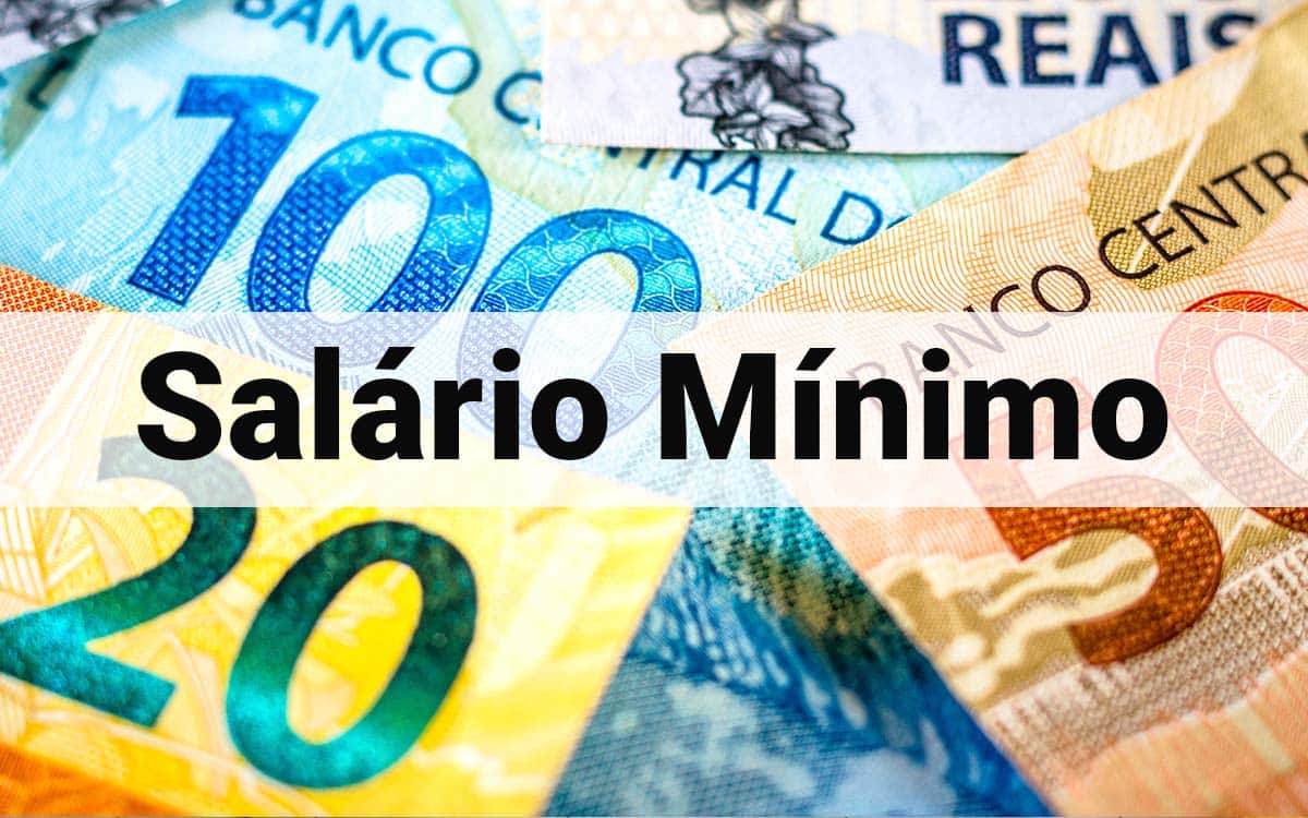Salario minimo - Imagem por @rafapress / freepik / editado por Jornal Contábil